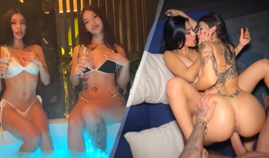 Две пьяные подруги замутили секс с общим другом в бассейне....