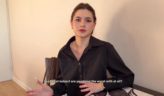 Молодая репетиторша с шикарной грудью оседлала член ученика